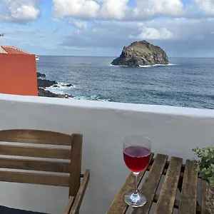 https://vistas-impresionantes-al-mar-de-garachico.in-canary-islands.com