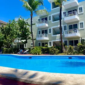 https://bavaro-appartahotel-beach-club.comcaribbean.com