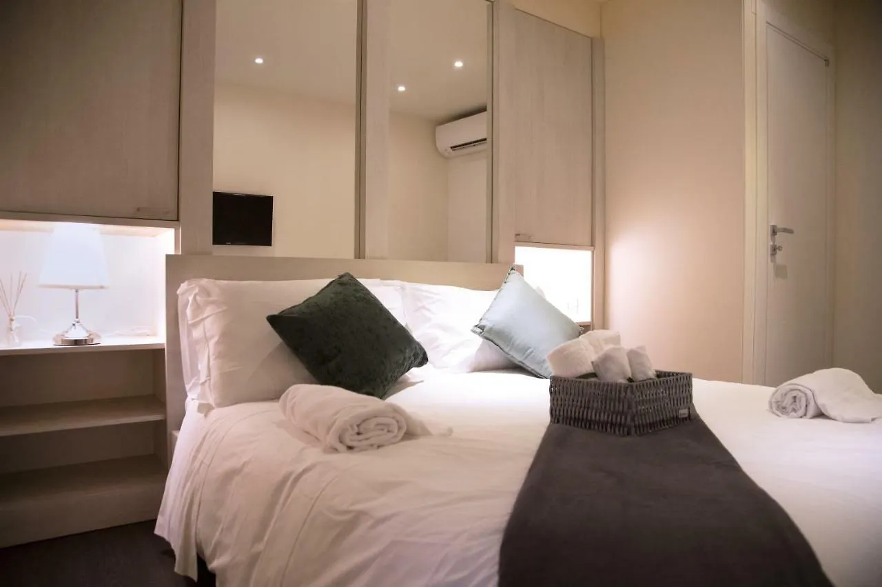 H-Aviva Giubbonari Apartment Roma 0*,